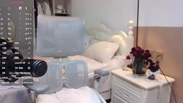 Snapshot of vyizh- chatting on 01/09/25, 08:24 vyizh- online show from 01/09/25, 08:24