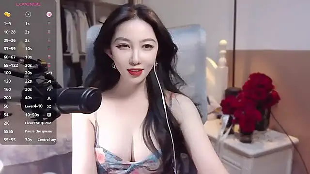 Snapshot of vyizh- chatting on 01/10/25, 01:52 vyizh- online show from 01/10/25, 01:52