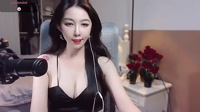 Snapshot of vyizh- chatting on 01/24/25, 01:47 vyizh- online show from 01/24/25, 01:47