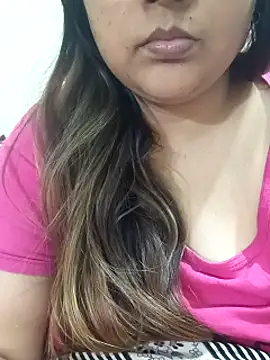 Snapshot of _Redwine_ chatting on 02/06/25, 06:13 Redwine online show from 02/06/25, 06:13