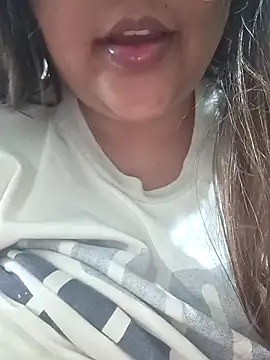 Snapshot of _Redwine_ chatting on 02/09/25, 07:30 Redwine online show from 02/09/25, 07:30