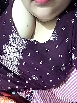 Snapshot of _Redwine_ chatting on 03/09/25, 02:43 Redwine online show from 03/09/25, 02:43