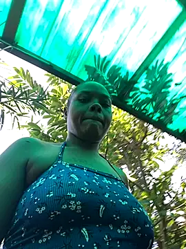 Dellah26 online show from 11/05/25, 09:09