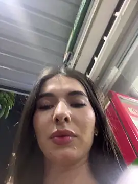 Coralinee 01 online show from 02/23/26, 11:35