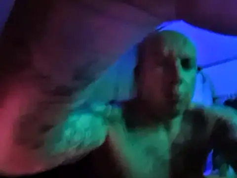 nicedicknicetats online show from 11/10/25, 09:52