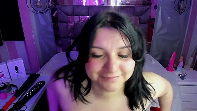 Snapshot of catha_cat chatting on 12/04/24, 12:08 catha cat online show from 12/04/24, 12:08