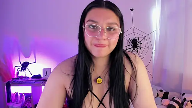 Snapshot of catha_cat chatting on 10/08/25, 05:10 catha cat online show from 10/08/25, 05:10