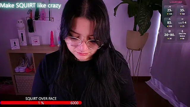 Snapshot of catha_cat chatting on 11/18/25, 06:01 catha cat online show from 11/18/25, 06:01