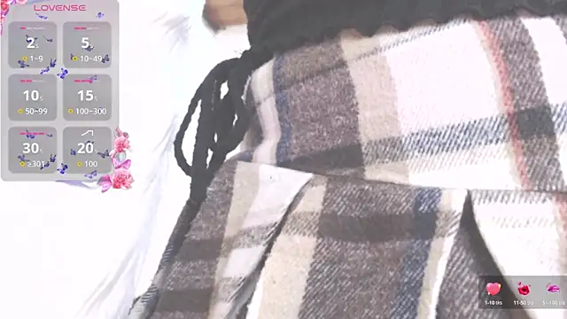 Amara18  online show from 09/27/25, 07:35