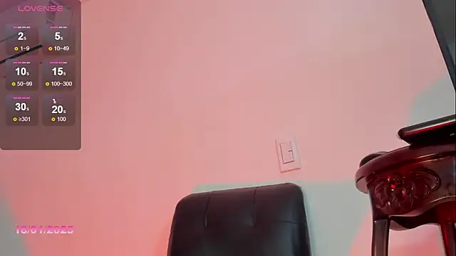 Snapshot of Karoline_Marin chatting on 01/18/25, 09:24 Karoline Marin online show from 01/18/25, 09:24