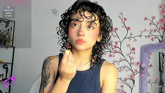 sami monroe online show from 04/01/26, 01:52