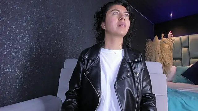 Amareto  online show from 03/06/25, 10:09