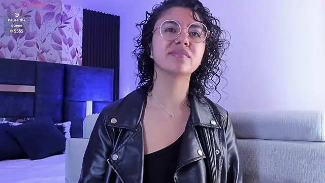 Amareto  online show from 03/22/25, 11:32