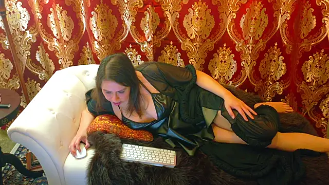 Lily Leigh1 online show from 02/06/25, 06:51