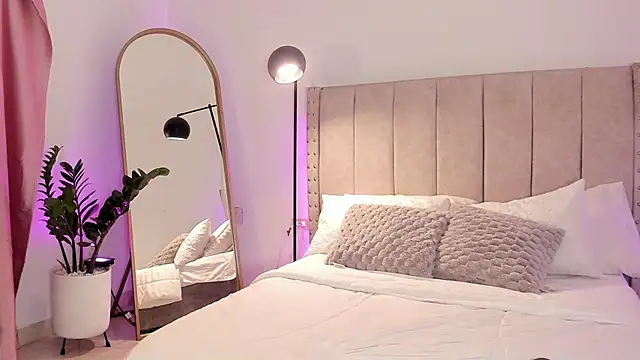 SakuraKato online show from 09/09/25, 03:22