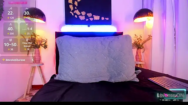 LatinMilk  online show from 12/12/24, 02:59