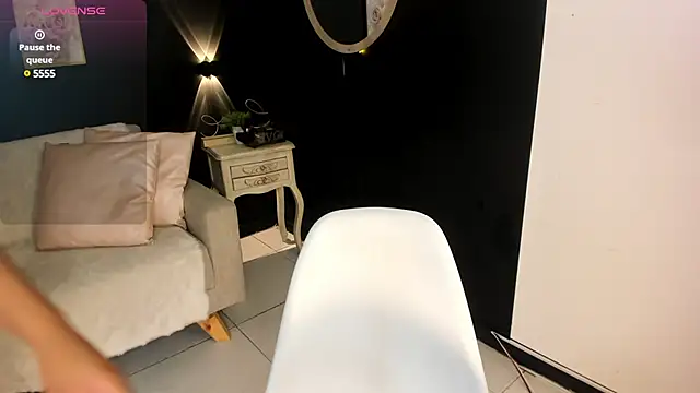 charlotte es online show from 12/09/24, 08:33