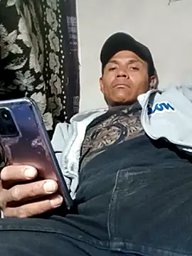 Moreno1813 online show from 03/16/25, 06:31