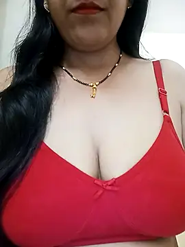 Hot-Shivani online show from 07/14/26, 08:14