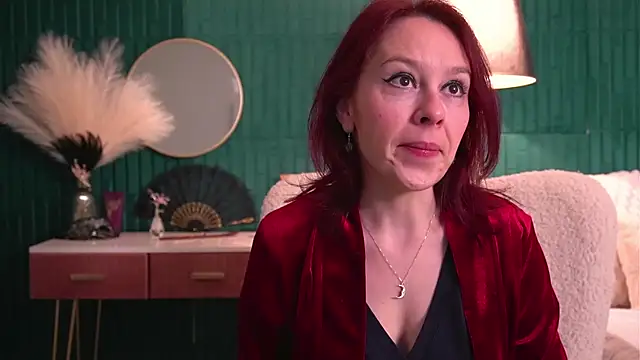 HaileyMoonn online show from 04/16/26, 03:18