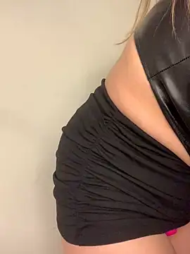 Nayafreaky online show from 02/24/25, 12:41