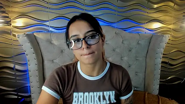 Andreita Jones online show from 01/14/25, 03:04