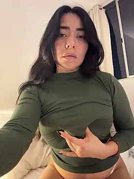 PetitLumiere online show from 02/03/26, 06:40