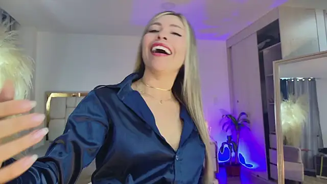 Ammy Castro online show from 10/21/25, 10:21