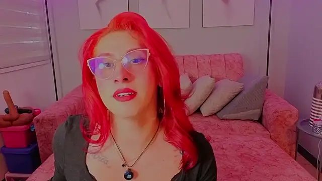 Juliana Saenzz online show from 03/20/26, 02:22