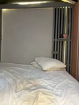 Victoria-And1 online show from 12/11/24, 03:35