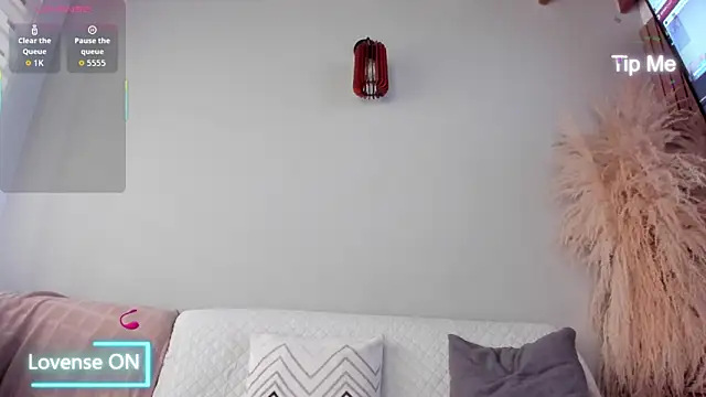 Snapshot of neo_dimou_ chatting on 11/15/25, 11:40 neo dimou online show from 11/15/25, 11:40