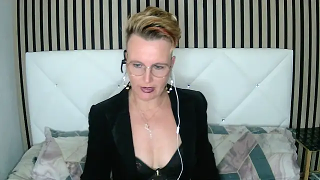 xxNoeliaxx online show from 12/22/24, 11:22