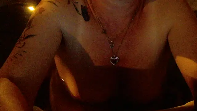 xxNoeliaxx online show from 05/22/26, 08:14