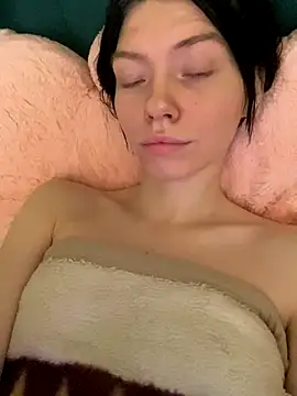 Lisaaa Alisa online show from 11/25/25, 03:50