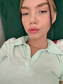 Lisaaa Alisa online show from 05/28/26, 04:21