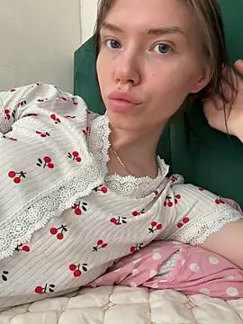 Lisaaa Alisa online show from 06/01/26, 04:58