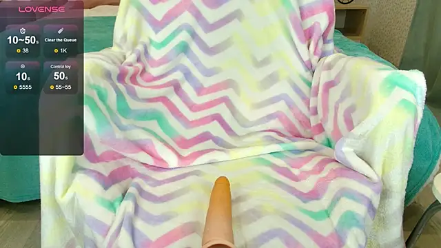 oliviiaa online show from 07/14/26, 12:13