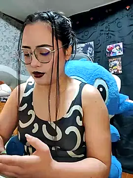 Janna mnt online show from 03/22/25, 05:17