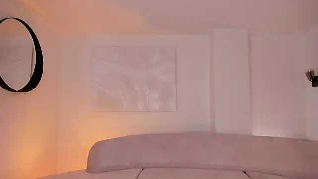 DominiqueVega online show from 12/24/24, 09:33