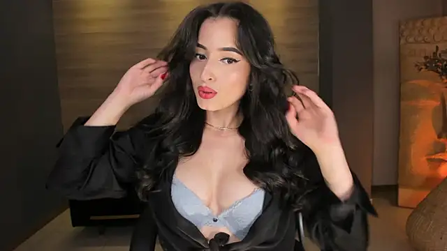 DominiqueVega online show from 01/13/25, 08:37