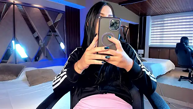 carina rossi online show from 02/10/25, 12:39