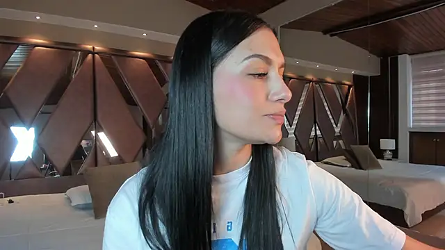 carina rossi online show from 10/15/25, 12:16