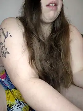 Snapshot of FrancaiseLynne chatting on 02/15/25, 09:48 FrancaiseLynne online show from 02/15/25, 09:48