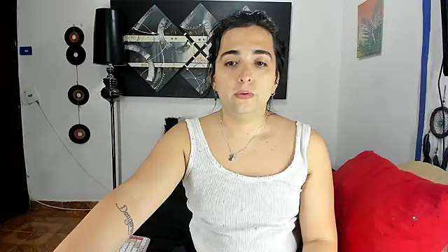 SARAMISHA online show from 09/30/25, 11:10