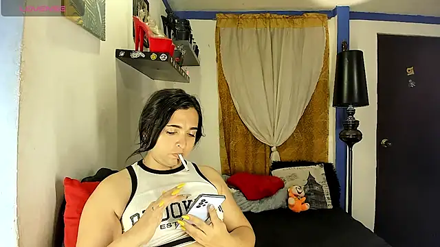 SARAMISHA online show from 03/16/26, 08:57