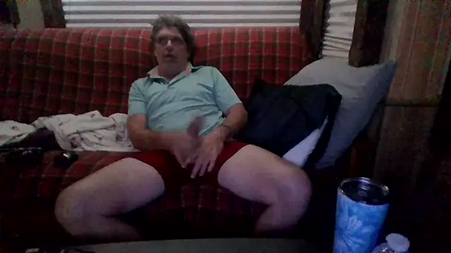 lateniter online show from 03/08/26, 10:19