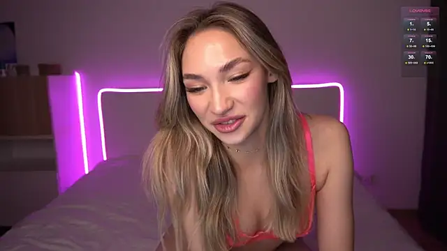 Snapshot of bailey_kat chatting on 01/31/25, 06:57 bailey kat online show from 01/31/25, 06:57