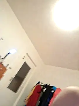 kaca098 online show from 12/18/24, 08:57