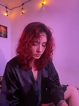 Snapshot of LiliJones_ chatting on 02/26/25, 07:05 LiliJones online show from 02/26/25, 07:05