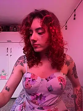 Snapshot of LiliJones_ chatting on 03/14/25, 05:35 LiliJones online show from 03/14/25, 05:35